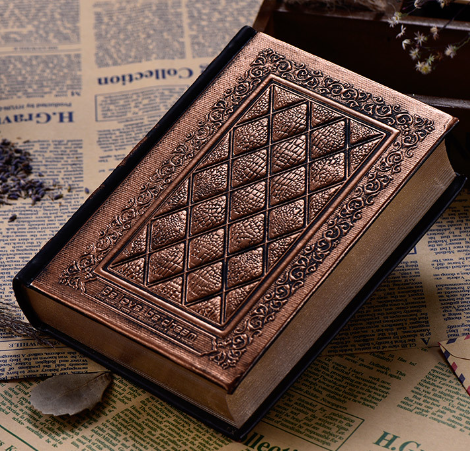 Retro Thick Sketch Notebook in Imitation Leather